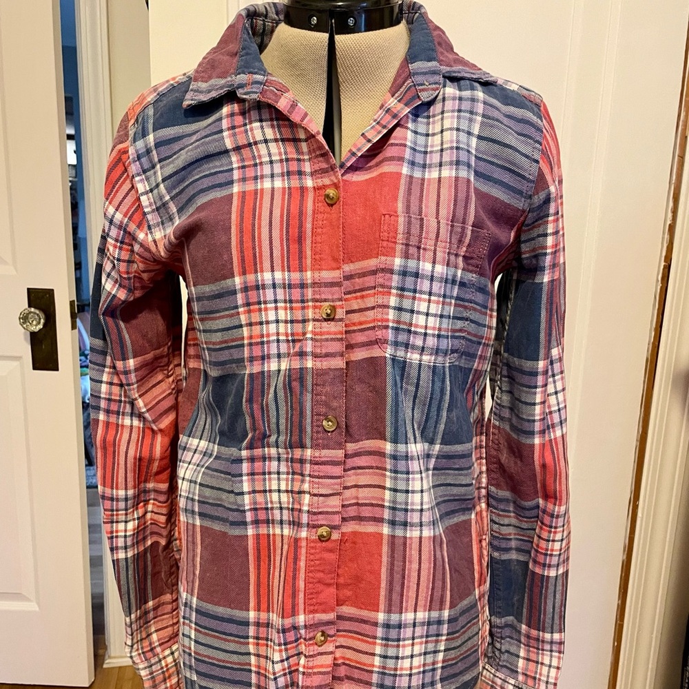 Women’s American Eagle Flannel Shirt, XS